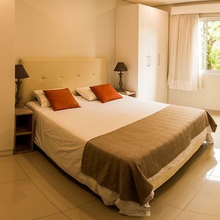 אסונסיון Realty Py Villa Morra מראה חיצוני תמונה